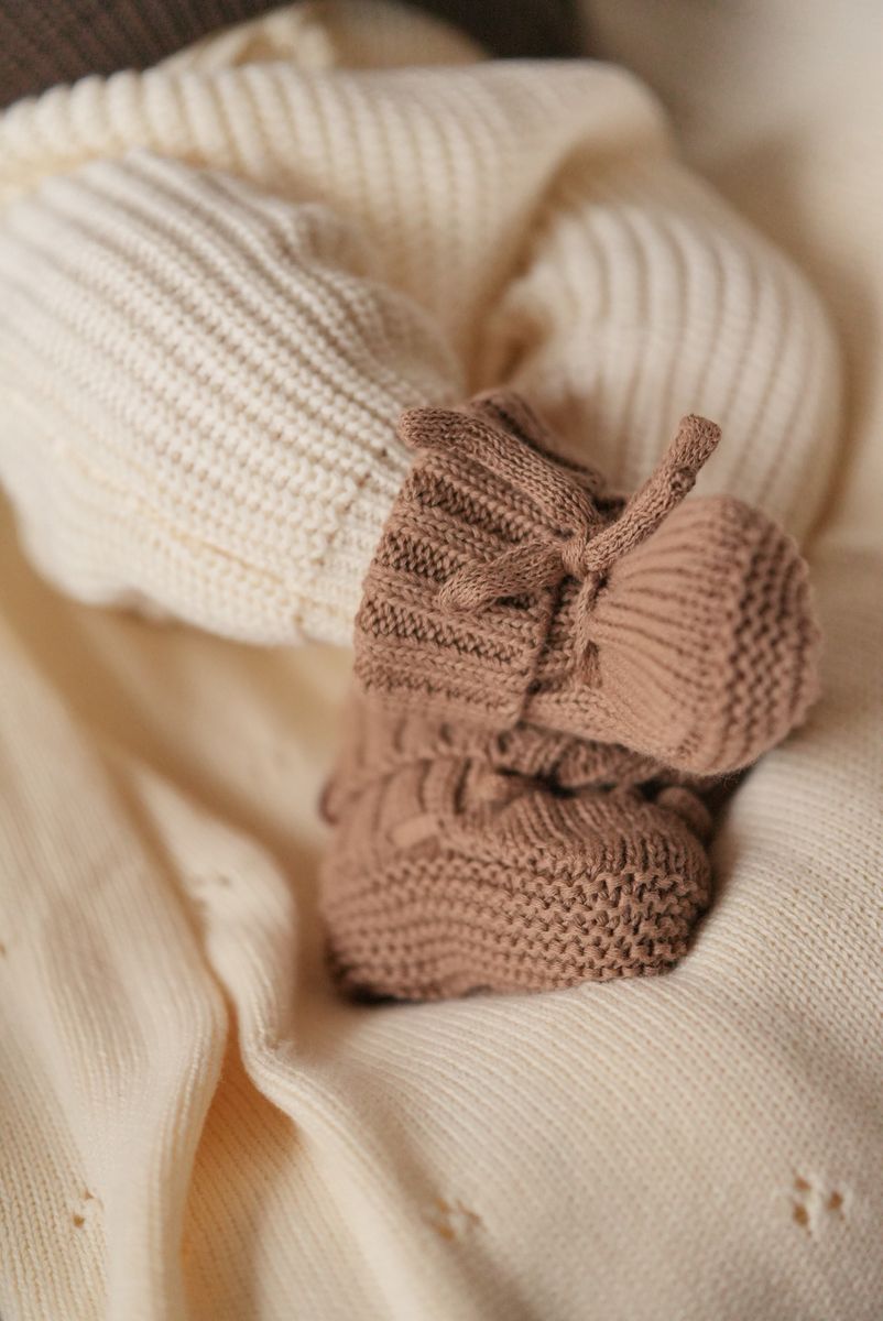 Knit babytøfler - taupe