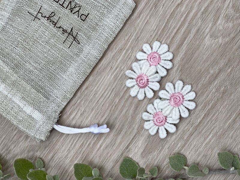 Hårspenne 2 pk blomst hvit/rosa