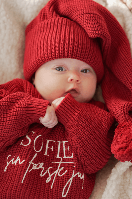 Knit lang nisselue - cranberry