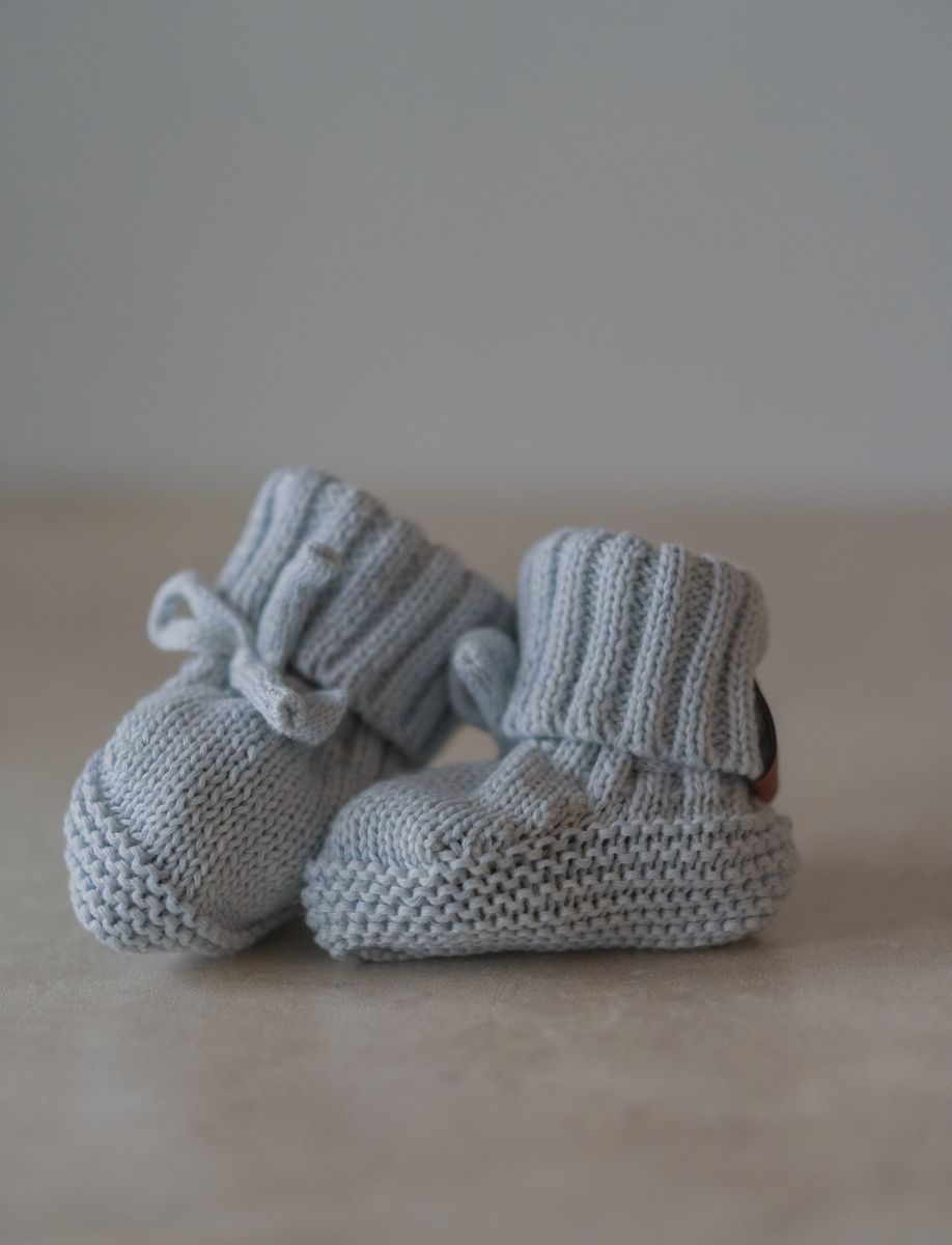 Knit babytøfler - blue whisper