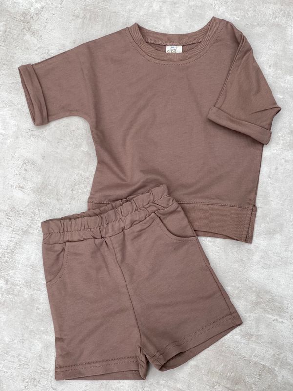 Summer sett shorts + t-skjorte - brun