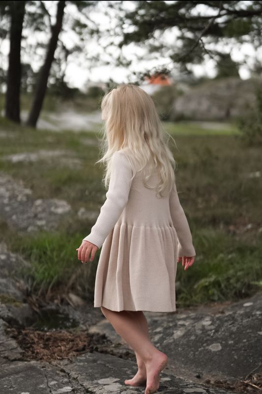 Aura Knit kjole - sand
